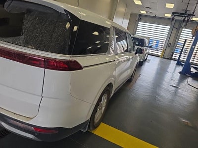 2023 Kia Carnival LX