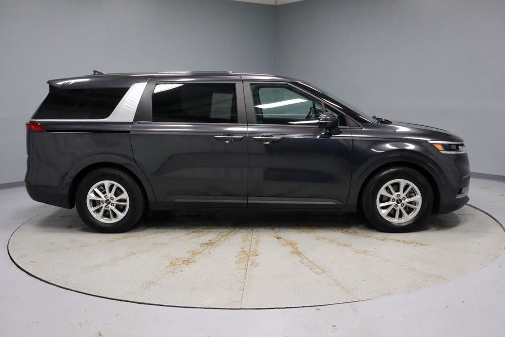 2024 Kia Carnival LX Seat Package