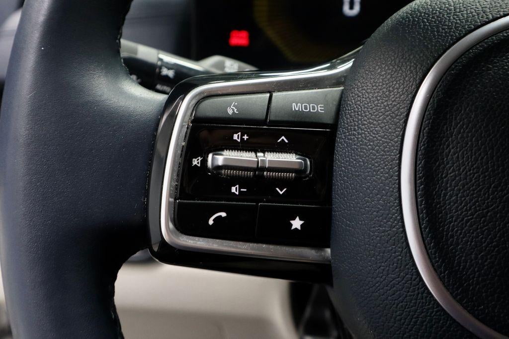 2025 Kia Carnival EX