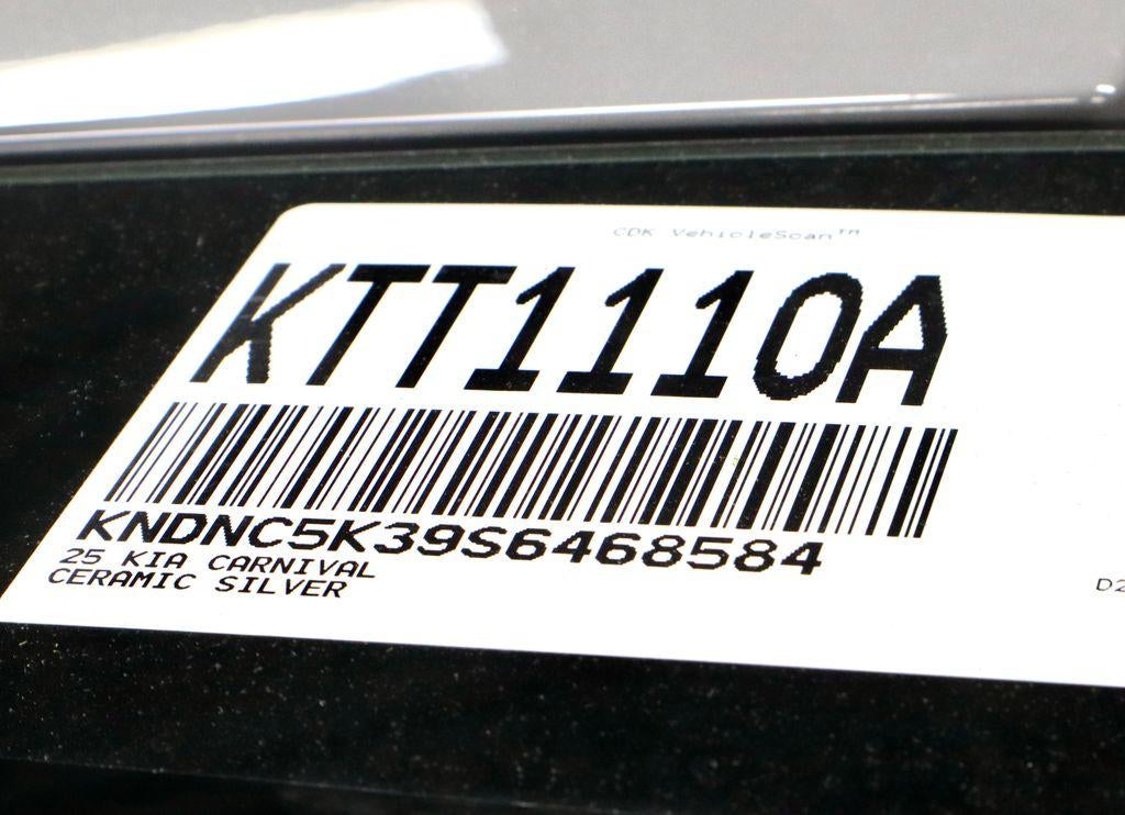 2025 Kia Carnival EX