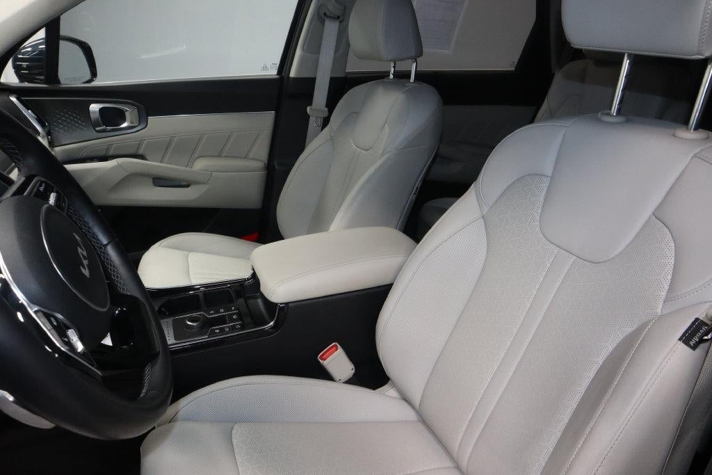 2023 Kia Sorento Plug-In Hybrid SX Prestige
