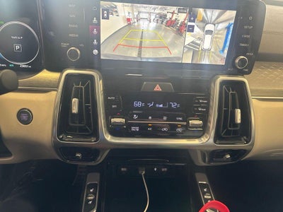 2023 Kia Sorento Plug-In Hybrid SX Prestige