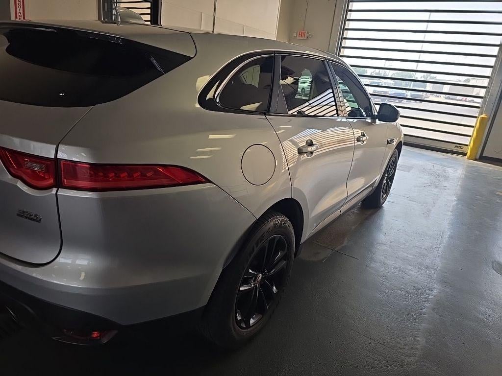 2017 Jaguar F-PACE 35t Premium