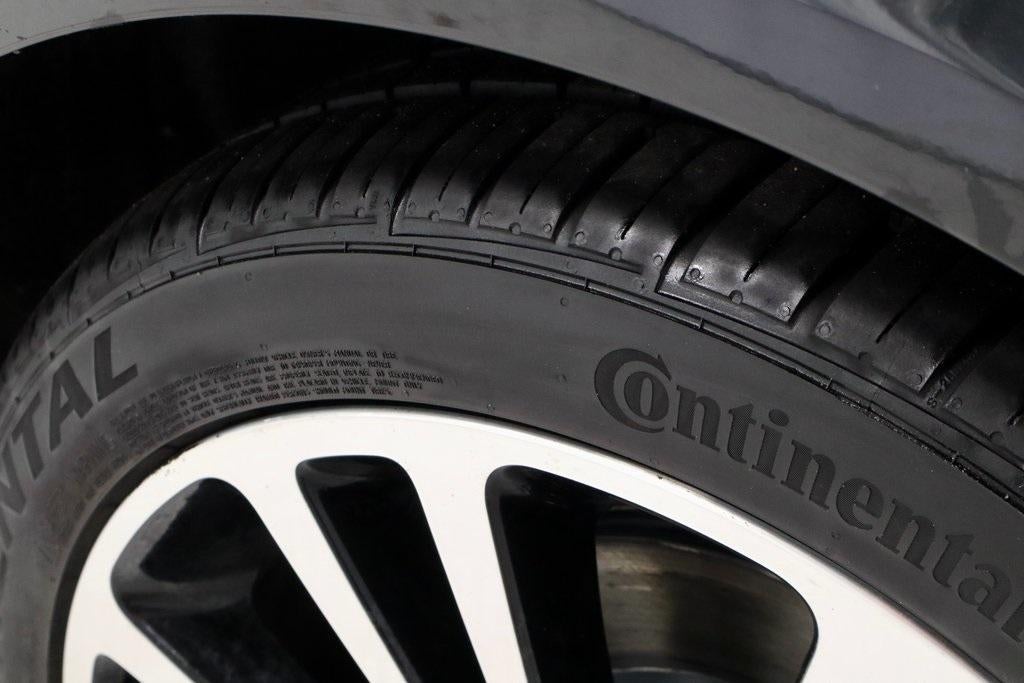 2020 Jaguar XF 30t Prestige