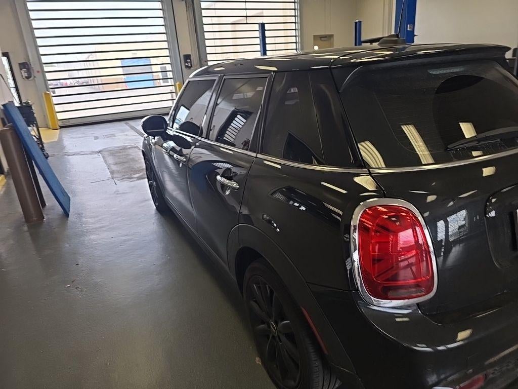 2021 MINI Cooper S Hardtop 4 Door Signature