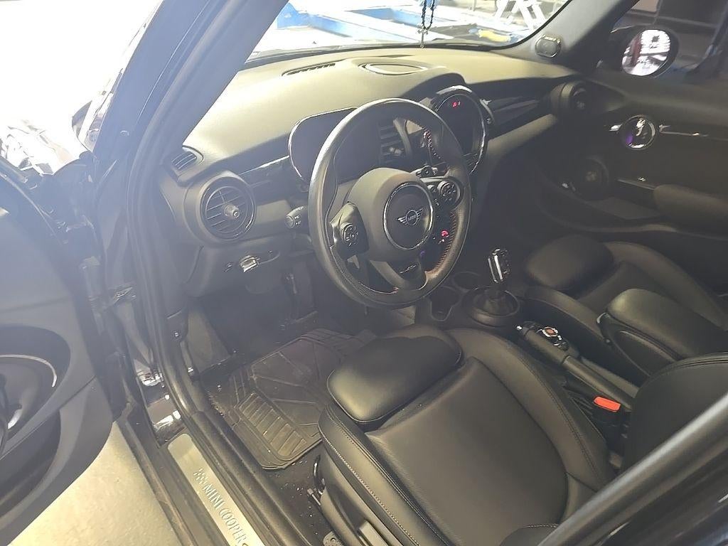 2021 MINI Cooper S Hardtop 4 Door Signature