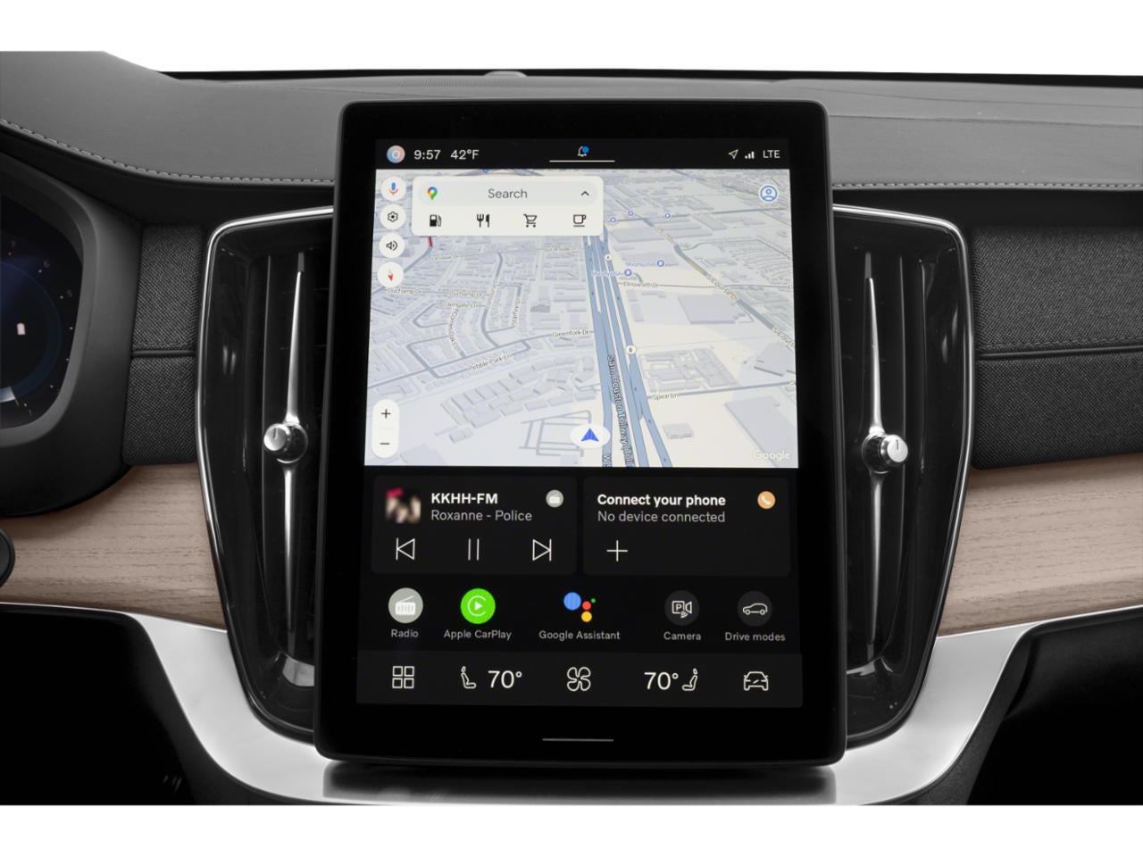 2025 Volvo XC90 B5 Plus